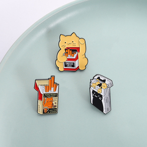 Algunas personas pensaron que era demasiado intenso esmalte Pin gato de dibujos animados caja de cigarrillos Fumar <span class=keywords><strong>mata</strong></span> broche solapa insignia joyería regalos - Product Image 2