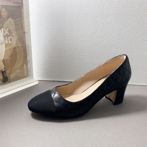 100% Genuine Leather Quilted Bridal Shoes Summer Women Pumps Pig <b>Insole</b> Med Heel Walking Office Shoes Customize Logo Factory - Product Image 6