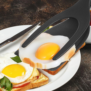 Pinzas Espátula 2 en 1 de Alta Calidad para Huevos, Panqueques, Tostadas y Omelets, con Agarre y Giro, de Nylon - Product Image 3