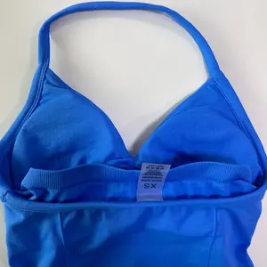 Conjunto Deportivo de 2 Piezas Sin Logo, Ropa de Entrenamiento, Top con Tirantes y Shorts Fruncidos para Gimnasio y Yoga - Product Image 5