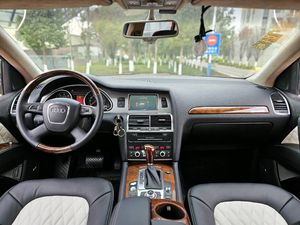 Audi Q7 AWD quattro Prestige 4 portes SUV 2011 2012 <span class=keywords><strong>2013</strong></span> Véhicules d'occasion en vente en gros - Product Image 5