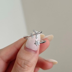 Anello Regolabile Dylam in Argento 925 con Moissanite, Design Minimalista Classico, Motivo Aereo 'Peace & Love' per Donne - Product Image 3