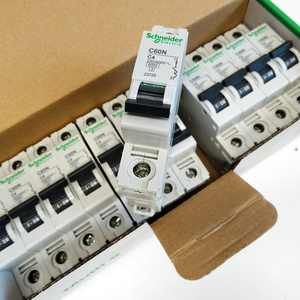 Novo Original em Estoque 23729 Controlador de Programação PLC Dedicado para Automação Industrial - Product Image 1