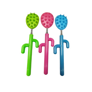 Masseur manuel en forme de cactus, grattoir de massage corporel en plastique, poignée extensible pour un soulagement complet du corps - Product Image 1