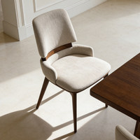 Chaise de salle à manger minimaliste de style italien, dossier en bois massif, coussin moelleux, chaise de négociation haut de gamme pour villa et hôtel