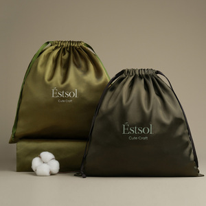 <span class=keywords><strong>Sac</strong></span> à cordon personnalisé Estsol avec logo imprimé, en <span class=keywords><strong>tissu</strong></span> satiné vert foncé léger, pour cadeaux, bijoux, <span class=keywords><strong>emballage</strong></span> anti-poussière - Product Image 1