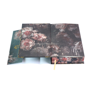 การพิมพ์ที่กำหนดเองหนังสือปกแข็งสีดำและสีขาวหนังสือนวนิยายเผยแพร่นิยายพิมพ์จบหน้าพ่นขอบและฟอยล์บนหน้าปก - Product Image 6
