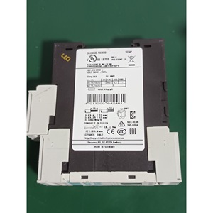 รีเลย์ตรวจสอบแรงดันไฟฟ้า Siemens รุ่น 3UG4632-1AW30 10-600V - Product Image 2