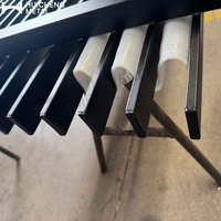 Clôture de sécurité en aluminium sur mesure pour les propriétés, les jardins et les applications architecturales extérieures