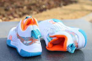 Nuovo Modello Estivo di Scarpe da Basket in Rete per Adolescenti e Giovani Adulti, Adatte per Giocare su Superfici in Cemento durante l'Allenamento - Product Image 6