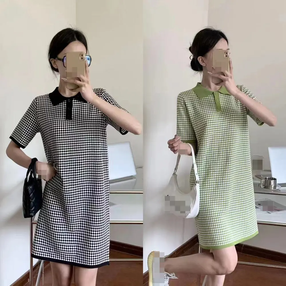 2023 Women's Spring And Summer New Short-Sleeved Simple Wind Knee Length Plaid Dress