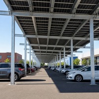 Support de carport solaire en acier au carbone commercial haute résistance, structure de stationnement solaire robuste, carport métallique