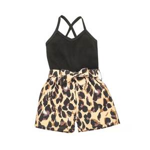Mono de verano para niñas con tirantes y estampado de leopardo, ropa infantil casual, pantalones cortos con costuras de tira. - Product Image 4