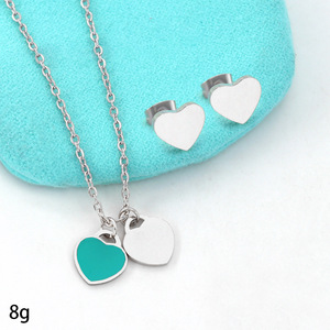 Set di Gioielli con Collana a Catena <span class=keywords><strong>in</strong></span> <span class=keywords><strong>Acciaio</strong></span> Inossidabile e Orecchini con Pendente a Forma di Cuore <span class=keywords><strong>in</strong></span> Due Pezzi - Product Image 5