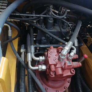 Excavadora de orugas Shanbo SH210-9 de 20-22 toneladas con motor nuevo para movimiento de tierras en construcción - Product Image 5