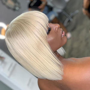 Perruque Bob Blonde en Gros 100% <span class=keywords><strong>Cheveux</strong></span> Humains Vierges Indiens avec <span class=keywords><strong>Frange</strong></span> Transparente HD pour Femmes – Achat en Gros - Product Image 3