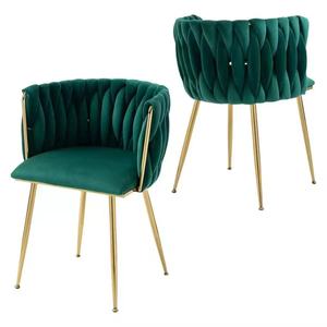 Table et chaises de salle à manger classiques modernes, pieds en métal doré, revêtement en velours tissé doux, meubles de luxe pour salons - Product Image 4