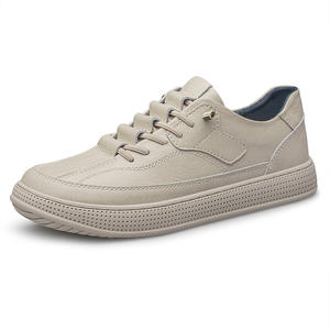 Chaussures de sport basses pour hommes, en cuir de vachette, à bout rond, couleur unie, respirantes, décontractées, blanches, à semelle épaisse, pour l'automne et l'été - Product Image 5