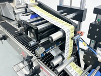 Machine d'étiquetage automatique Honemix pour flacons, ampoules, rouges à lèvres, mascara, machine d'étiquetage horizontale pour flacons ronds, machine d'étiquetage adhésive