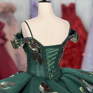 Dy6953 Stunning Emerald <b>Green</b> Quinceanera Ball Gown Sweetheart Neck Vintage Appliques 3D Floral Glitter Chiffon <b>Corset</b> Dress - Product Image 3