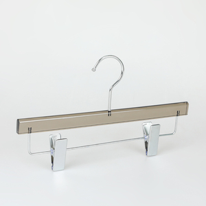 LINDON – cintre de luxe en <span class=keywords><strong>plastique</strong></span> noir Transparent Lucite acrylique avec Logo personnalisé pour vêtements - Product Image 6