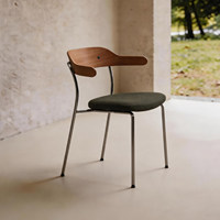 Chaise de salle à manger moderne et durable en acier inoxydable, style mi-siècle, dossier couleur noyer, assise rembourrée, pour petite salle à manger à domicile