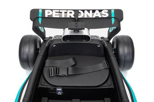 Auto de Juguete con Batería Mercedes-AMG PETRONAS <span class=keywords><strong>F1</strong></span> Team 550 Licenciado, Go Kart para Niños y Adultos, Auto Eléctrico para Niños Mercedes - Product Image 6