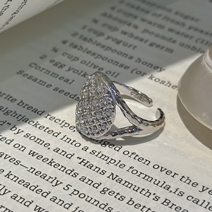 Anillo de Plata Pura S925 con Diseño de Rejilla Micro, Estilo Retro de Lujo Ligero, Diseño Simple de Cruz Hueca, Chapado en Oro Rosa, Joyería al por Mayor - Product Image 5