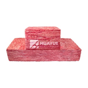 Matelas d'isolation en fibre <span class=keywords><strong>de</strong></span> <span class=keywords><strong>verre</strong></span> rose <span class=keywords><strong>de</strong></span> style design moderne <span class=keywords><strong>épaisseur</strong></span> 150mm R1.0 à R4.0 matériaux d'entrepôt <span class=keywords><strong>de</strong></span> maison pour une utilisation <span class=keywords><strong>dans</strong></span> la chambre à coucher - Product Image 3