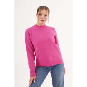 Suéter de Punto Fucsia de Cuello Alto al por Mayor, Estilo Coreano Informal y Moderno, Tejido a Mano con Logotipo Estampado en la Parte Delantera para la Temporada de Otoño - Product Image 5