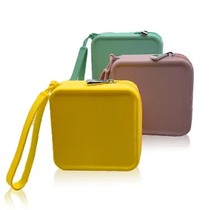 सिलिकॉन मेकअप बैग, महिलाओं के लिए प्रीमियम ट्रैवल टॉयलेटरी बैग, मेकअप, सौंदर्य उपकरण और ब्रश के लिए आसानी से ले जाने वाला कॉस्मेटिक बैग