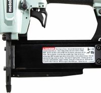 Kit cloueur pneumatique Metabo HPT Pro - Cloueur pour menuiserie, finition fine, aluminium, chargeur de clous de calibre 23, clous de 1/2 à 2 pouces, intégré