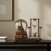Ornement créatif vintage en résine, globe à neige en forme de tour avec sablier, minuteur décoratif pour la décoration de la maison, du bureau ou de la table