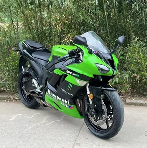 Motocicleta Deportiva <span class=keywords><strong>Kawasaki</strong></span> Ninja ZX-6R (<span class=keywords><strong>636</strong></span>) <span class=keywords><strong>2006</strong></span> de 4 Cilindros y 636cc Refrigerada por Agua - Product Image 1