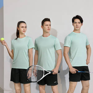 Camiseta de Secado Rápido Personalizada OEM, Impresión de Camisetas Unisex Transpirables para Gimnasio, Uniforme de Trabajo Personalizado con Logotipo Bordado, Camiseta Polo Blanca - Product Image 5