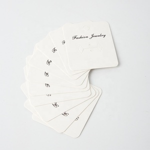 Cartellino Espositore Personalizzato di Alta Gamma per Orecchini e Collane in Carta da 350g/m² - Product Image 6