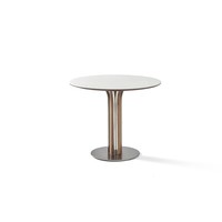 Table à manger rectangulaire moderne de luxe léger avec pieds en métal et plateau en pierre frittée pour l'ameublement de la maison
