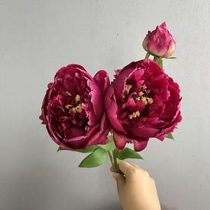 QSBDF Fleurs de pivoine en soie de haute qualité Fleurs de pivoine artificielles à 2 têtes pour la décoration de mariage et de la maison - Product Image 2