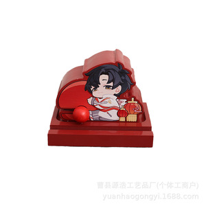 Ornement artisanal en bois de forme irrégulière rouge, support de téléphone, décoration pour la maison, le bureau, l'étude, design traditionnel du Nouvel An chinois - Product Image 5