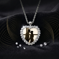 Photos de couple romantiques personnalisables, collier en métal avec cadre en forme de cœur, bijoux cadeau d'anniversaire