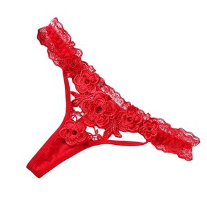 Tanga De Encaje Rojo