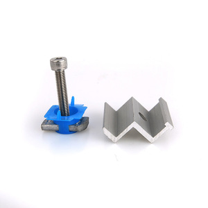 Fabricación de accesorios fotovoltaicos de Instalación rápida Conector triangular para instalación solar - Product Image 4