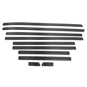 Bandes de garniture latérale de voiture en fibre de carbone sèche brillante à tissage sergé, ajustement précis 1:1 pour G-Class - Product Image 1