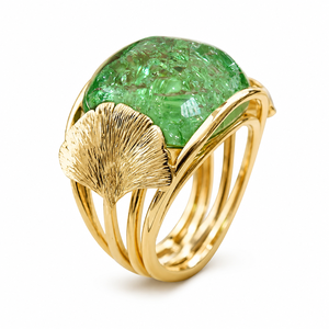 Anello Stile Foglia di Ginkgo con Smeraldo per Donne, Elegante Gioiello da Dito in Stile Giardino - Product Image 1