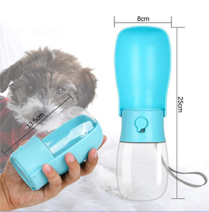 Vente en gros de <span class=keywords><strong>fontaine</strong></span> <span class=keywords><strong>à</strong></span> boire de voyage pour chien, bol d'<span class=keywords><strong>eau</strong></span> pliable portable pour chien, bouteille d'<span class=keywords><strong>eau</strong></span> avec filtre - Product Image 2