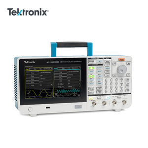 Générateur de fonctions arbitraires Tektronix AFG31252, source de signal à onde sinusoïdale 150 MHz pour les tests en laboratoire - Product Image 3