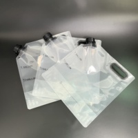 Pochettes personnalisées 2L 4L demi-gallon avec bec verseur pour boissons et eau, avec buse d'aspiration