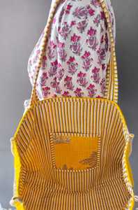 Bolsa de Tela de Algodón con Estampado Floral Indio - Bolsa Ecológica Jaipuri para Mujer - Product Image 3