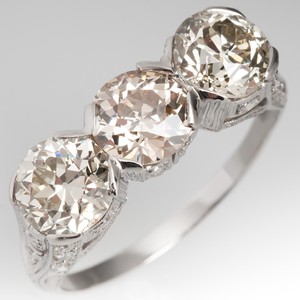 Anello Minimalista da Donna con Accento in Pietra, Elegante Gioiello da Dito alla Moda - Product Image 1