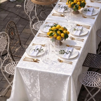 Tissu jacquard à motif damassé en gros, plusieurs couleurs disponibles pour la nappe de table de mariage et la décoration de banquet